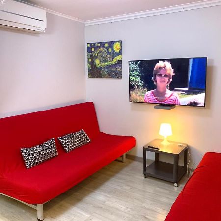 Camp Nou, Europa Fira - Modern Two-Bedroom Apartment With Heating L'Hospitalet de Llobregat Exterior foto