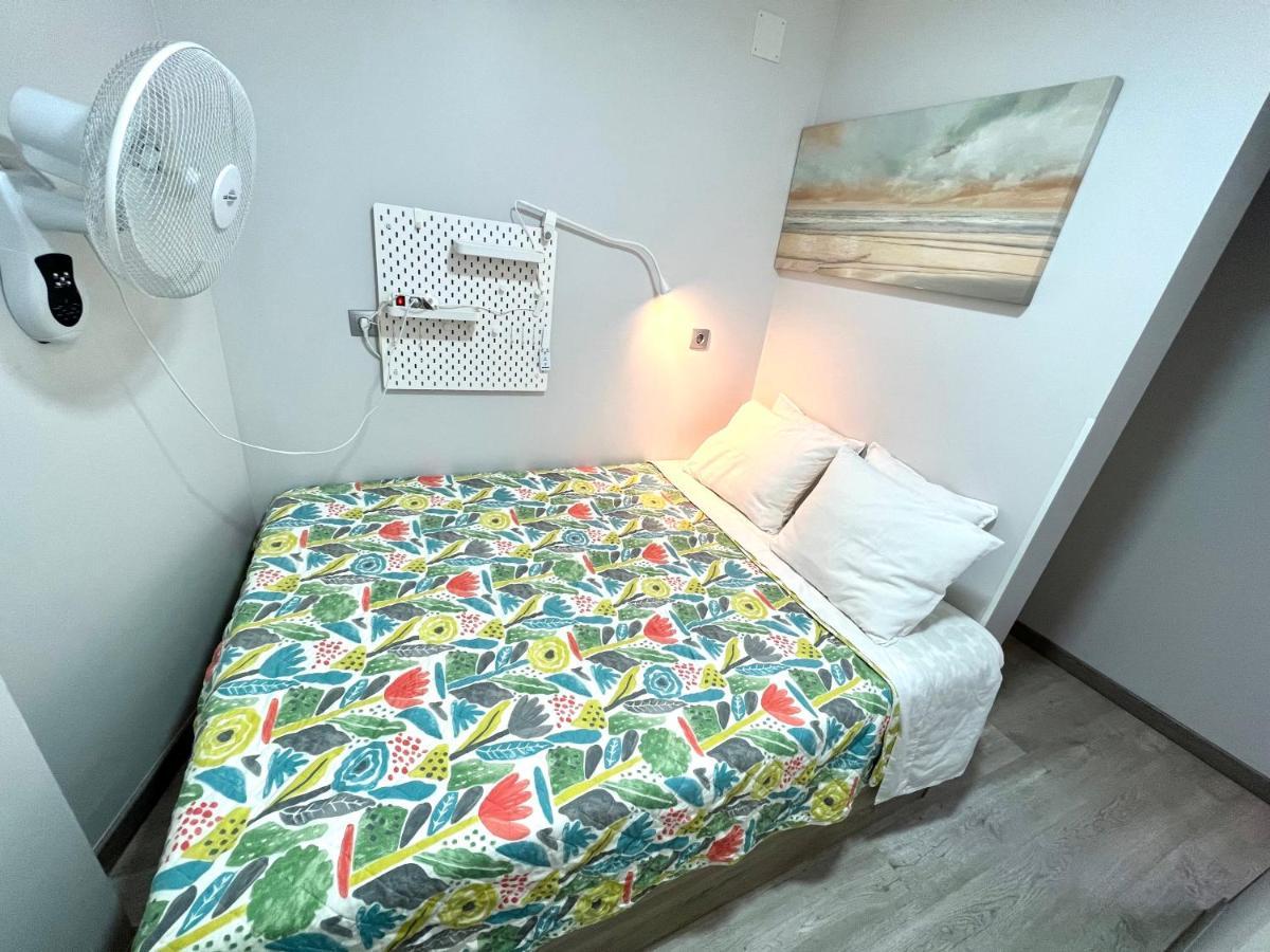 Camp Nou, Europa Fira - Modern Two-Bedroom Apartment With Heating L'Hospitalet de Llobregat Exterior foto